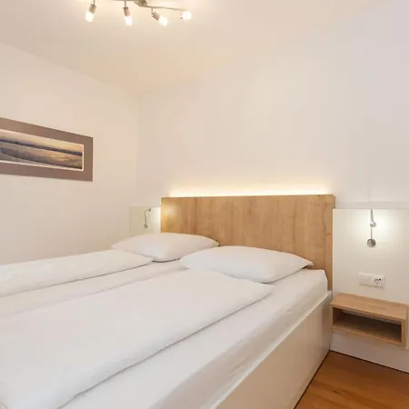 Trafalgar 124 Apartment *