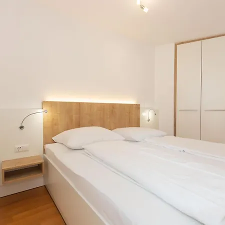 Trafalgar 124 Cuxhaven